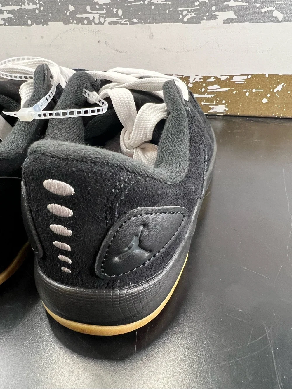 Jordan Session “Black Gum”